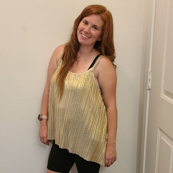 H&M Sparkly Gold Tank Top - Picture 13 of 17
